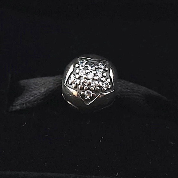 PANDORA You're a Star Clip Charm 791056CZ - Picture 1 of 3